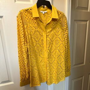 NWT Chicos Women’s Button Up Shirt